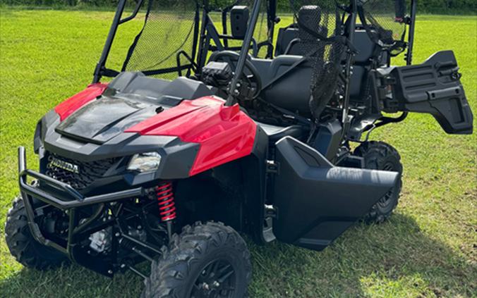 2024 Honda Pioneer 700-4 Deluxe