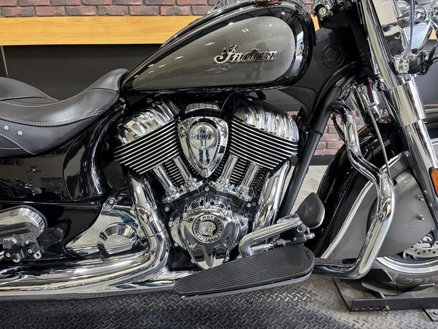 2024 Indian Motorcycle® Springfield® Black Metallic/Titanium Metallic