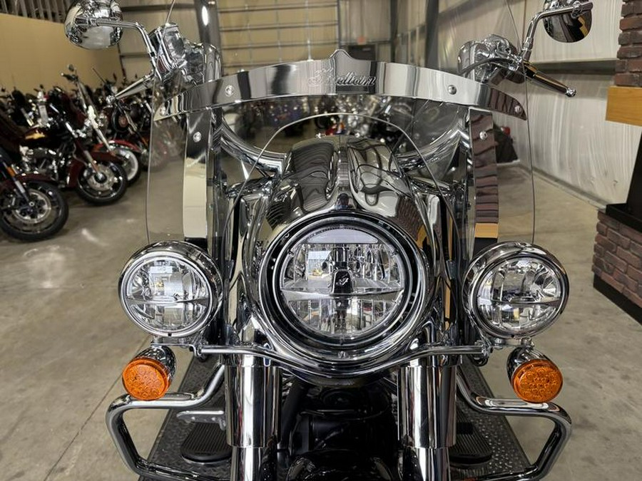 2024 Indian Motorcycle® Springfield® Black Metallic/Titanium Metallic