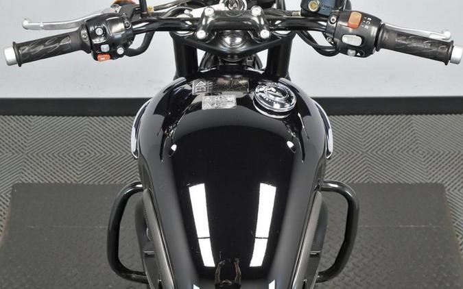 2020 Triumph Bonneville T120 Black Jet Black