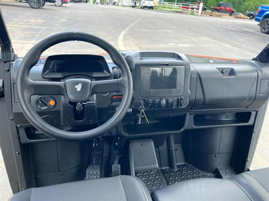 2025 Segway Powersports UT10 S Crew