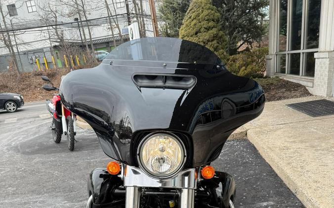 2021 Harley-Davidson FLHX & Street Glide