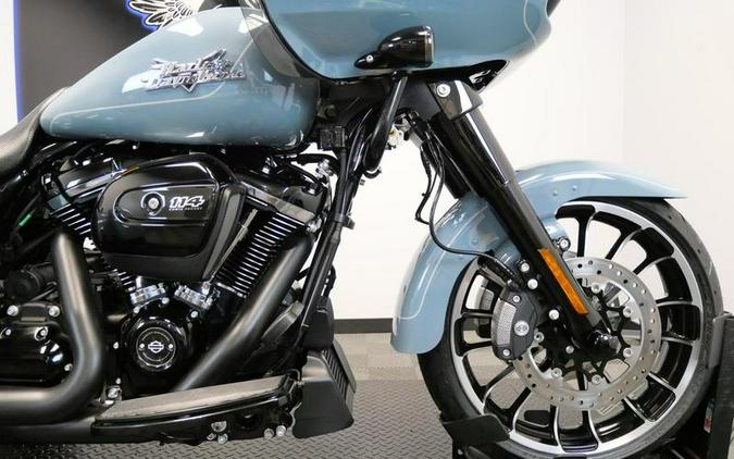 2024 Harley-Davidson® FLTRT - Road Glide® 3