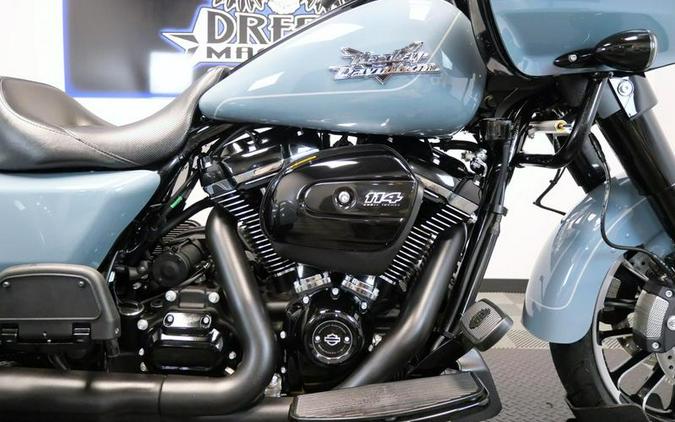 2024 Harley-Davidson® FLTRT - Road Glide® 3