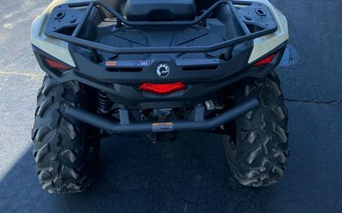 2023 Can-Am Outlander Pro XU HD7