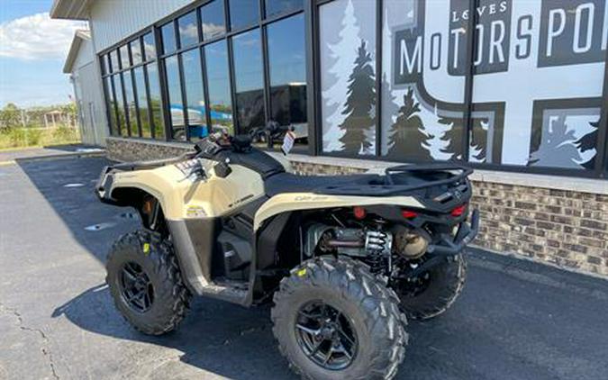 2023 Can-Am Outlander Pro XU HD7