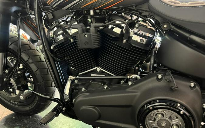 2018 Harley-Davidson Fat Bob 114 CUSTOM PAINTED FXFBS