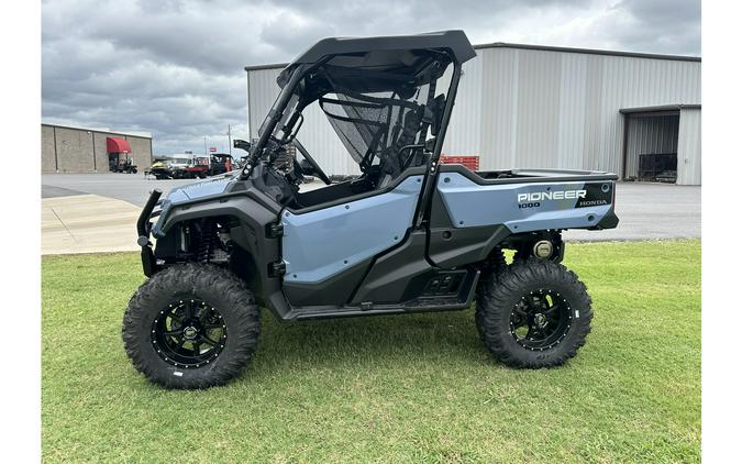 2024 Honda Pioneer 1000-3 DELUXE