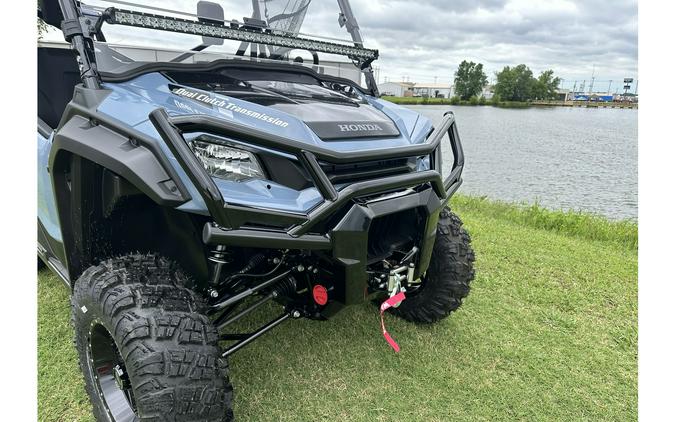 2024 Honda Pioneer 1000-3 DELUXE