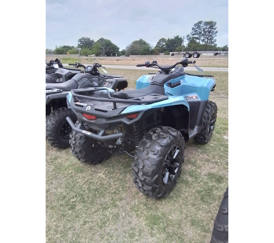 2026 Can-Am Outlander XT 700