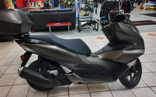 2023 Honda PCX150AP