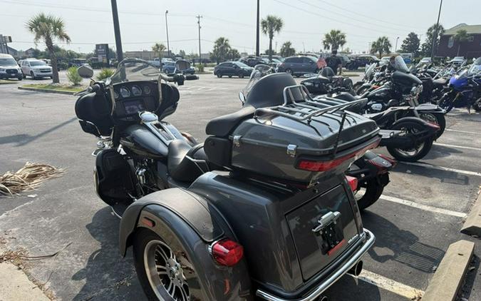 2021 Harley-Davidson Trike FLHTCUTG - Tri Glide Ultra
