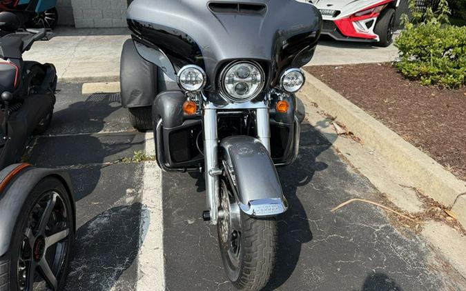 2021 Harley-Davidson Trike FLHTCUTG - Tri Glide Ultra