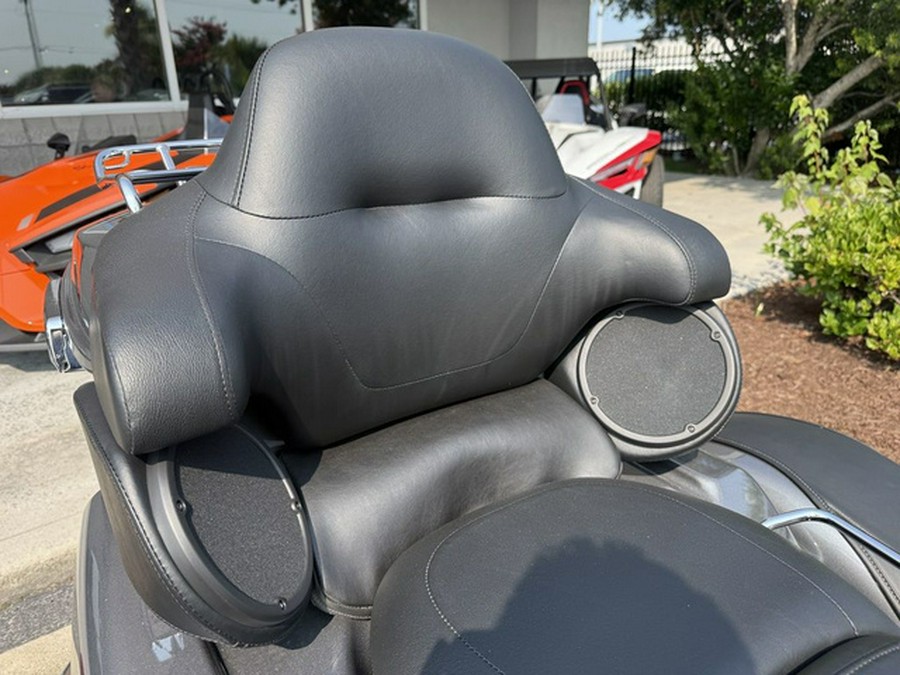 2021 Harley-Davidson Trike FLHTCUTG - Tri Glide Ultra