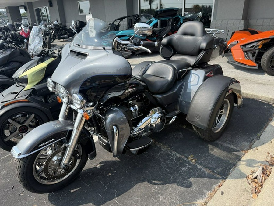 2021 Harley-Davidson Trike FLHTCUTG - Tri Glide Ultra