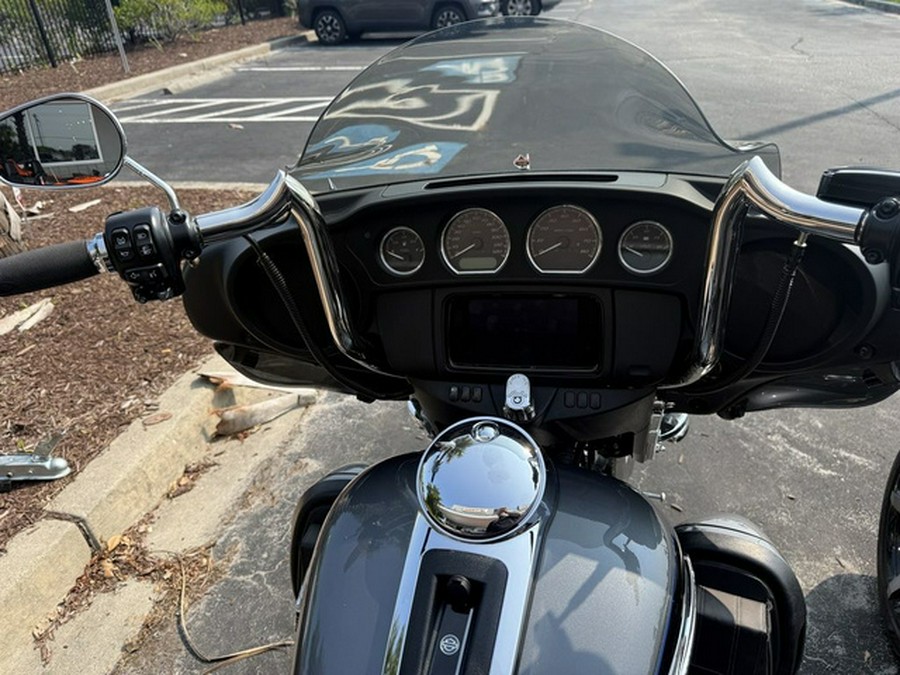2021 Harley-Davidson Trike FLHTCUTG - Tri Glide Ultra