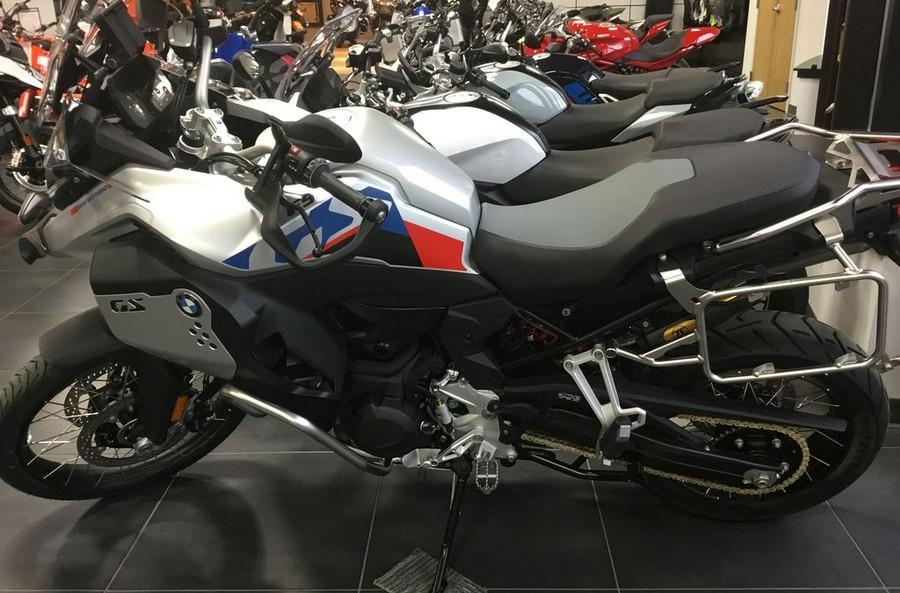 2024 BMW F 900 GS Adventure White Aluminum Metal Matte