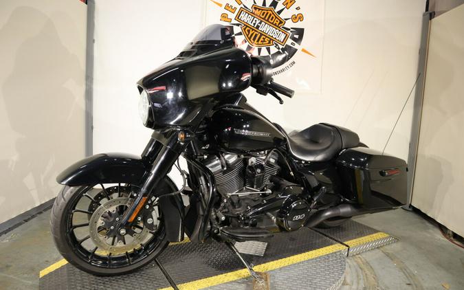 2019 Harley-Davidson Street Glide Special Vivid Black