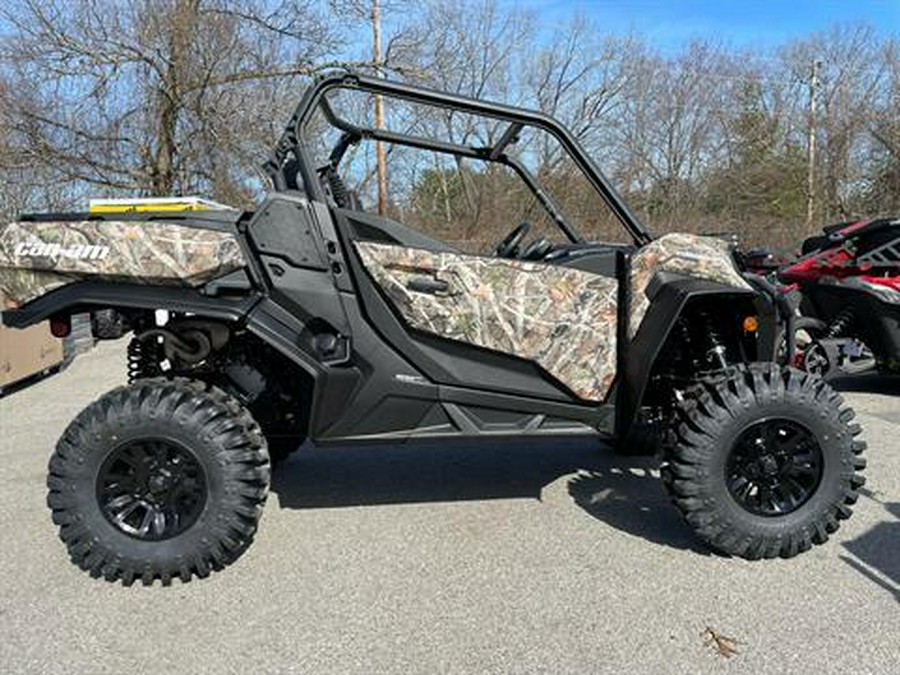 2024 Can-Am Commander X MR