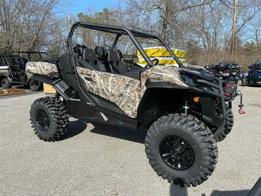 2024 Can-Am Commander X MR