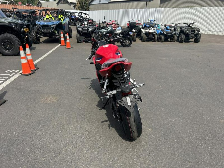 2025 Honda® CBR650R E-Clutch