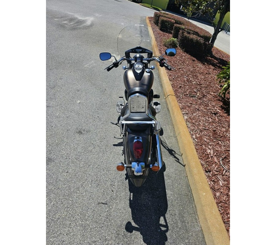 2023 Kawasaki Vulcan 900 Classic