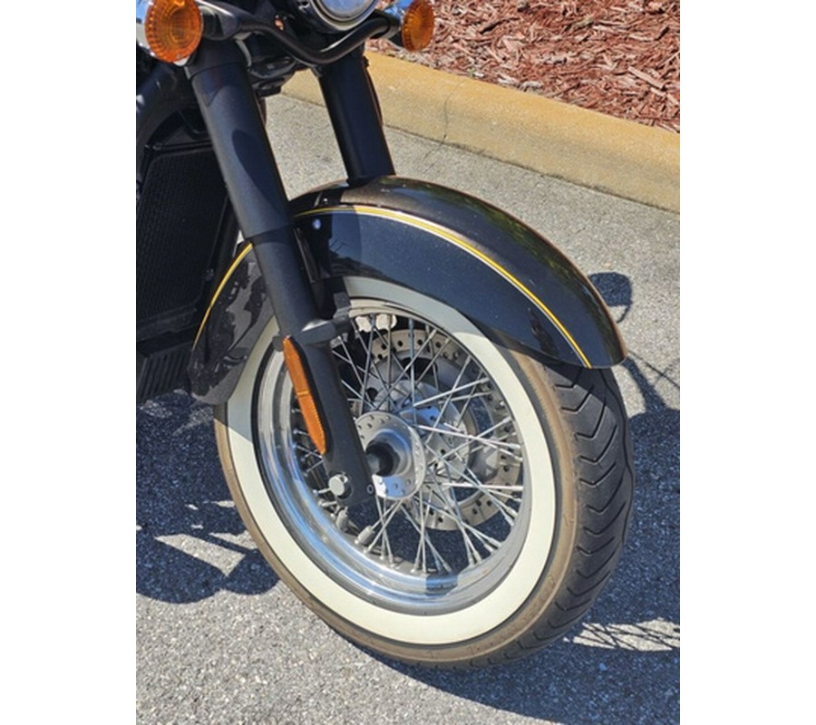 2023 Kawasaki Vulcan 900 Classic