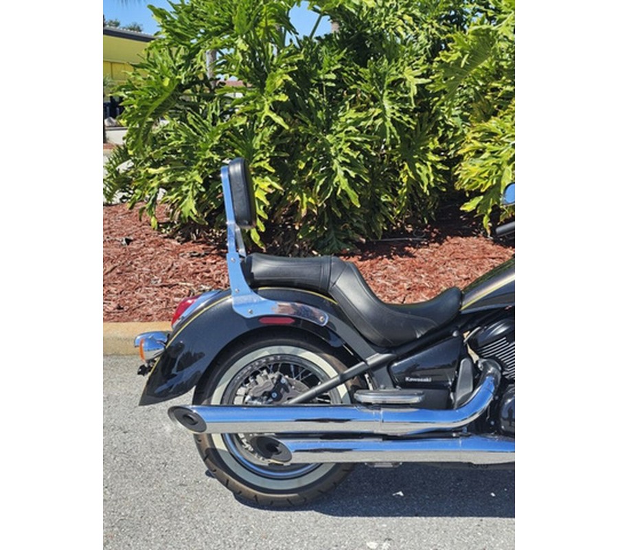 2023 Kawasaki Vulcan 900 Classic