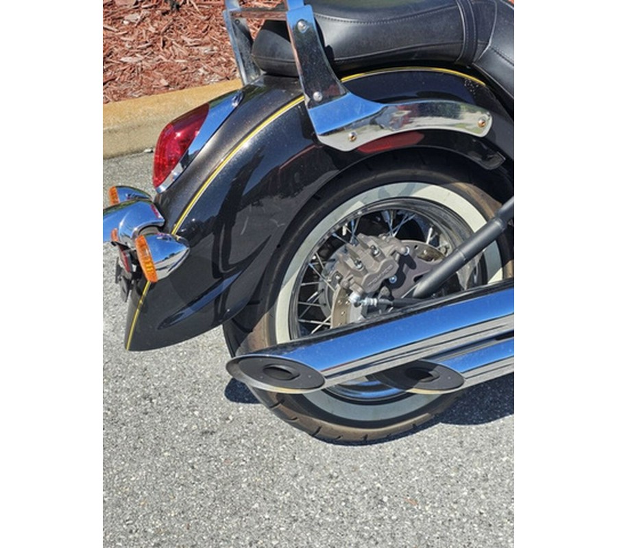 2023 Kawasaki Vulcan 900 Classic