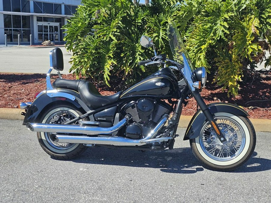 2023 Kawasaki Vulcan 900 Classic