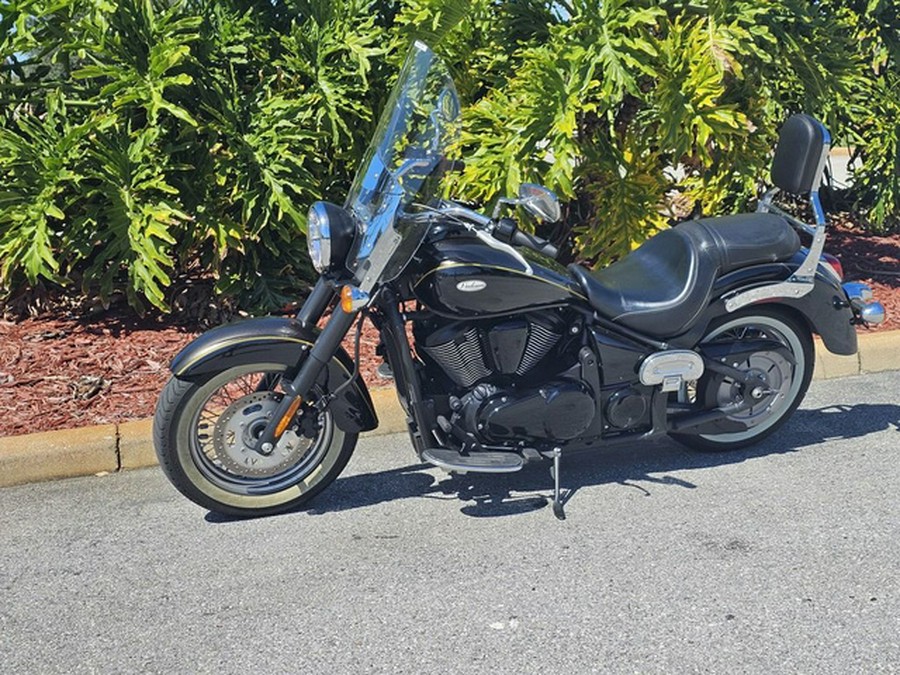 2023 Kawasaki Vulcan 900 Classic