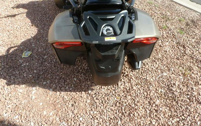 2020 Can-Am® Spyder® F3-S 6-Speed Semi-Automatic (SE6)