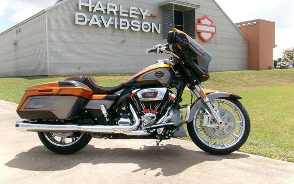 2026 Harley-Davidson® FLHXSE - CVO™ Street Glide®