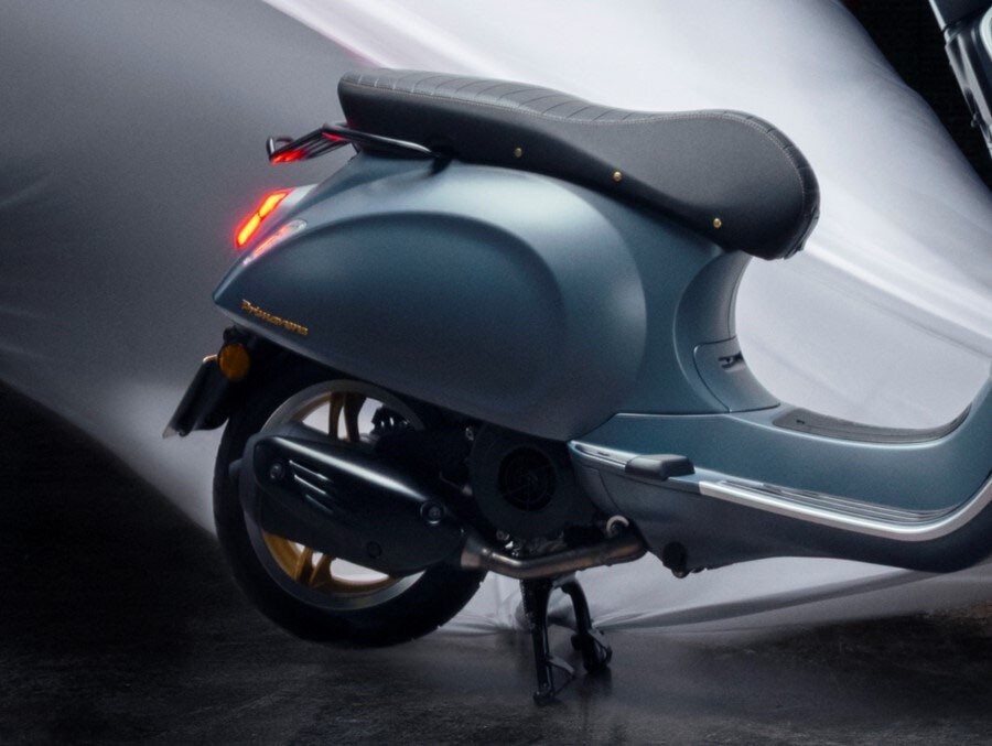 2027 Vespa Primavera 50 Officina 8