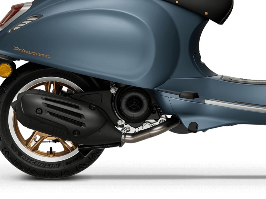 2027 Vespa Primavera 50 Officina 8