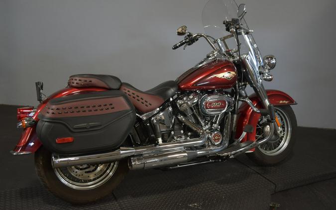 2023 Harley-Davidson Heritage Classic Heirloom Red Fade