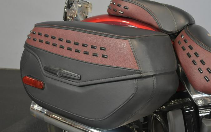 2023 Harley-Davidson Heritage Classic Heirloom Red Fade