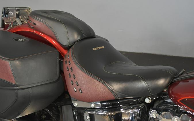 2023 Harley-Davidson Heritage Classic Heirloom Red Fade