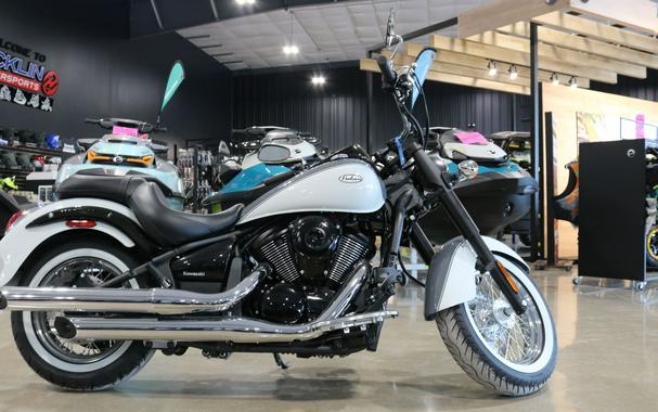 2024 Kawasaki Vulcan 900 Classic