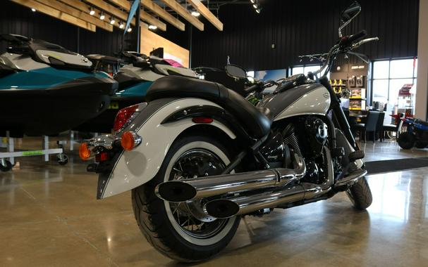 2024 Kawasaki Vulcan 900 Classic