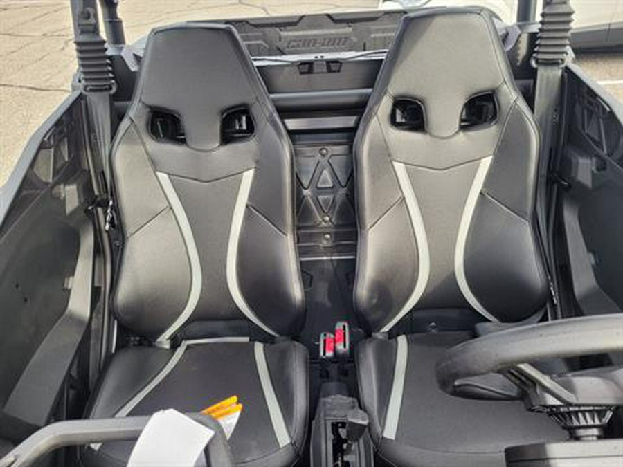 2026 Can-Am Commander XT 1000R