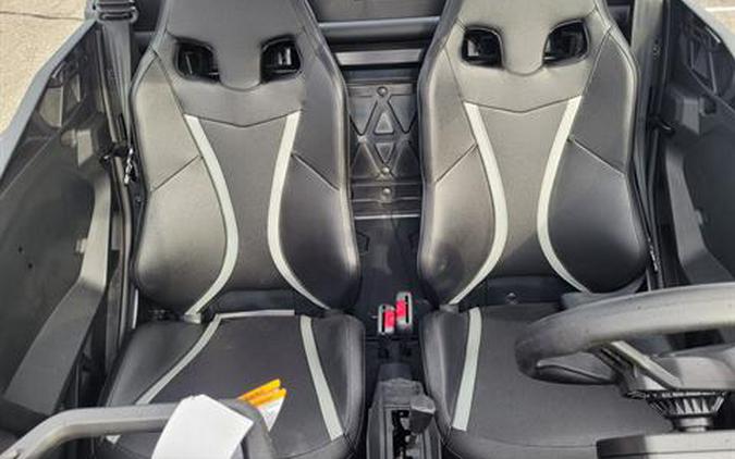 2026 Can-Am Commander XT 1000R