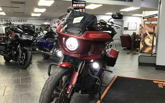 2022 Harley-Davidson® Low Rider® El Diablo El Diablo Bright Red and El Diablo Dark Red Metallic Fade
