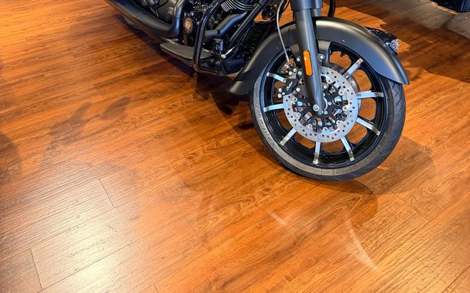 2026 Indian Motorcycle Chieftain® Dark Horse® with PowerBand Audio Package