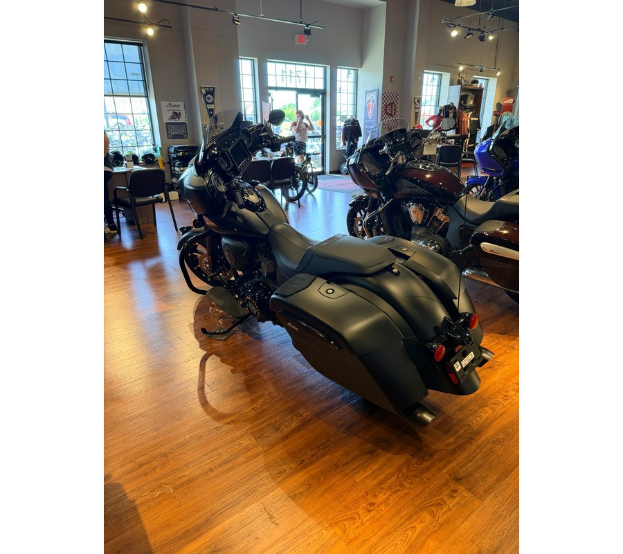 2026 Indian Motorcycle Chieftain® Dark Horse® with PowerBand Audio Package