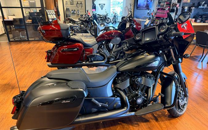 2026 Indian Motorcycle Chieftain® Dark Horse® with PowerBand Audio Package