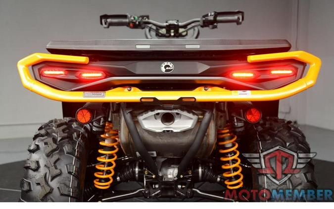 2026 Can-Am Outlander XT-P 1000R Mineral Grey & Orange Crush