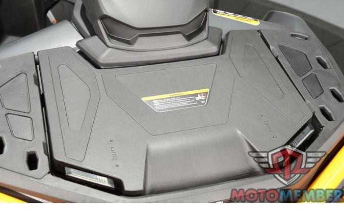 2026 Can-Am Outlander XT-P 1000R Mineral Grey & Orange Crush