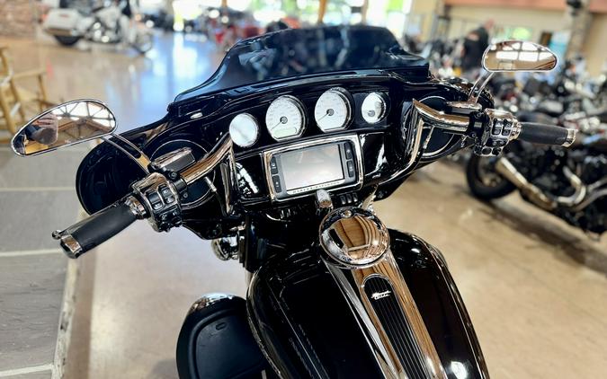 2016 FLHXS - Street Glide Special