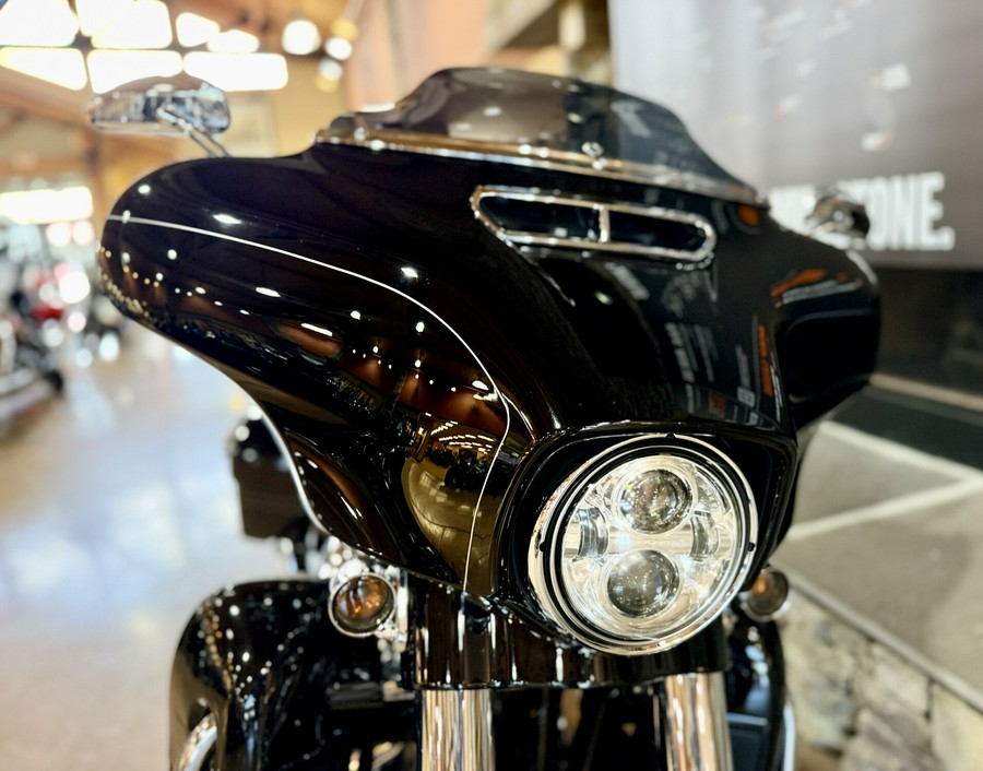 2016 FLHXS - Street Glide Special
